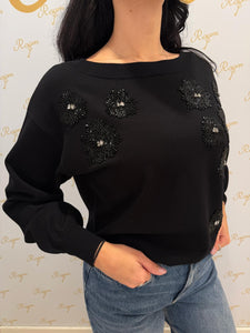 MAGLIA NERA CON STRASS FLOREALI LIUJO