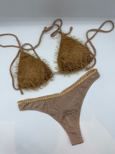 BIKINI GOLD CON PERIZOMA F**K