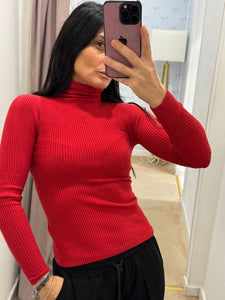 MAGLIA DOLCEVITA A COSTONE ROSSO TENSIONE IN