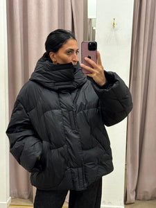 PIUMINO NERO OVERSIZE HAVEONE