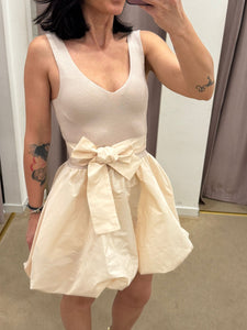 ABITO CORTO OSTRICA IN TAFFETA' LIUJO