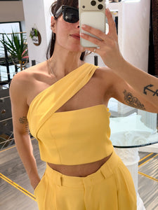 TOP GIALLO CON MANTELLA IMPERIAL