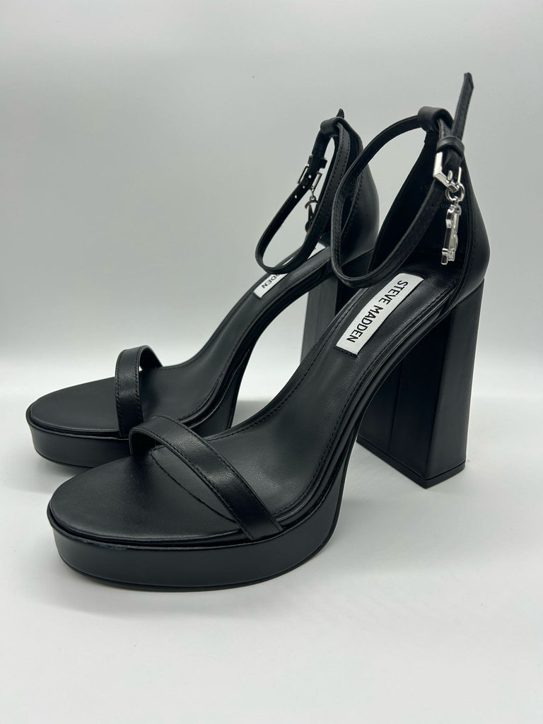 VERONICA BLACK LEAT
